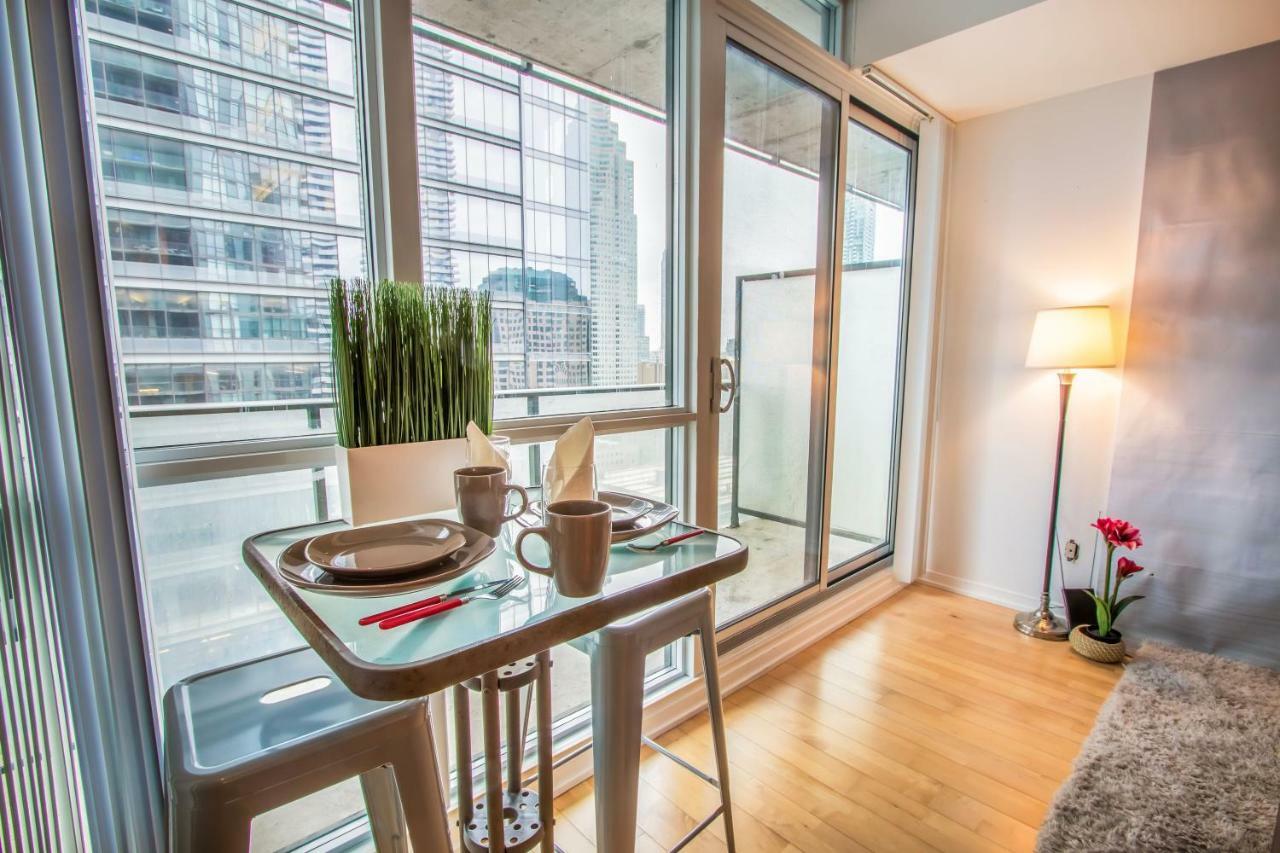 Micasa Suites - Stylish Condo In Maple Leaf Square Toronto Exterior foto